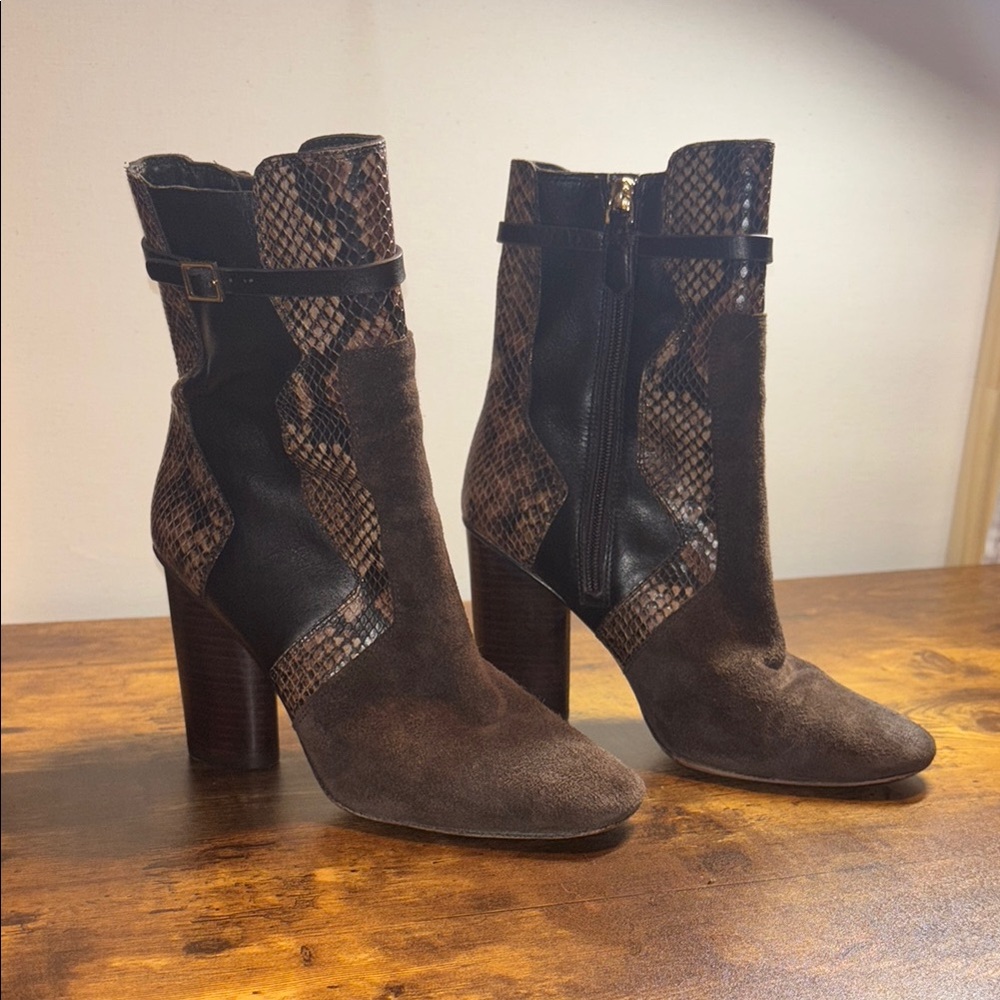 Tory Burch Brown Heeled Boots with Elegant Design